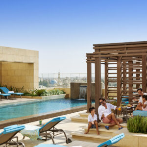 1709_Amman-Fairmont_Eating at Pool_0019